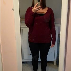 American Eagle maroon v neck sweater